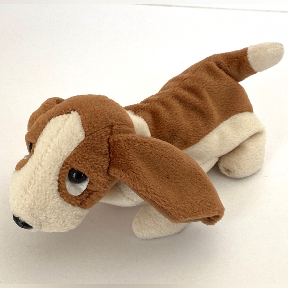 Ty Beanie Babies Tracker the Bassett Hound